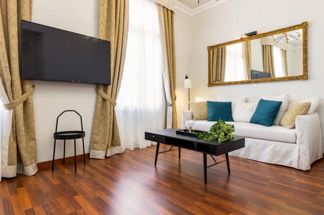 Asty Luxury Apartments アテネ エクステリア 写真