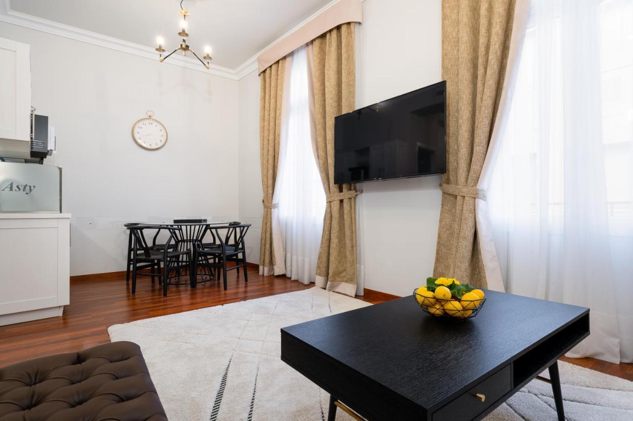 Asty Luxury Apartments アテネ エクステリア 写真