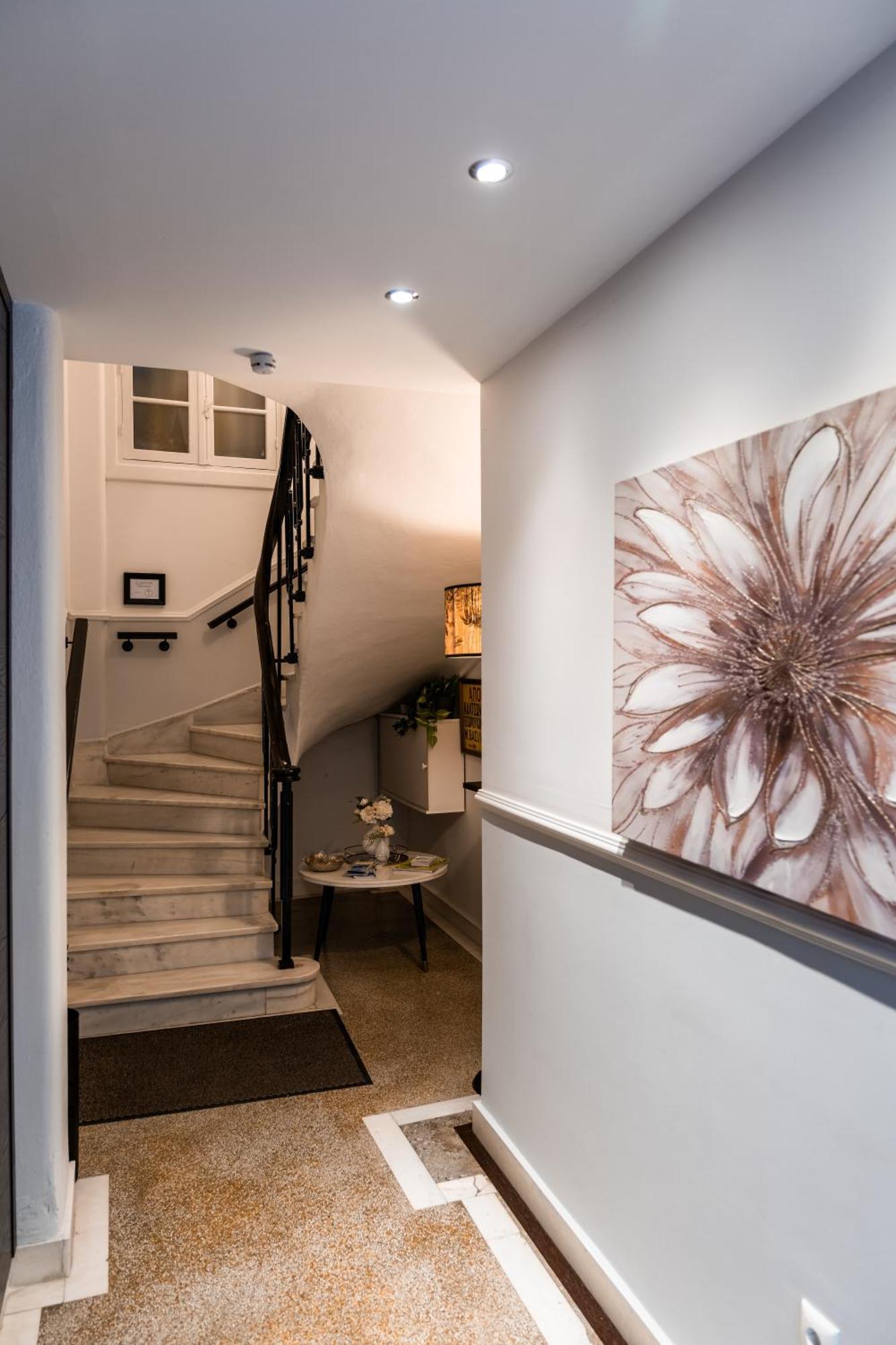 Asty Luxury Apartments アテネ エクステリア 写真
